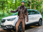 Comedy-Star Martina Hill und Opel Crossland X: ein Knallerpaar!