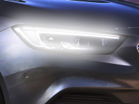 Neue Lichttechnik: Der neue Opel Insignia überstrahlt alle(s)